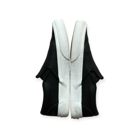 Vans Black Leather Slip-On Sneakers  Women’s 8 , Men’s 6.5 GUC - Picture 3 of 7